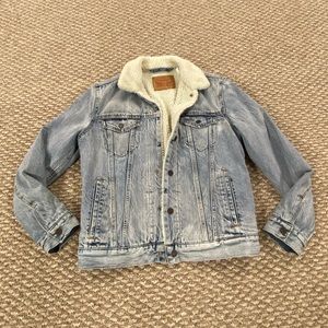 Levi’s Denim Sherpa Trucker Jacket